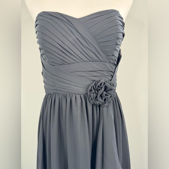 Bari Jay Empire Waist Gown Pleated Detail with Ruffle Prom Dress size 8 Black - Picture 8 of 12